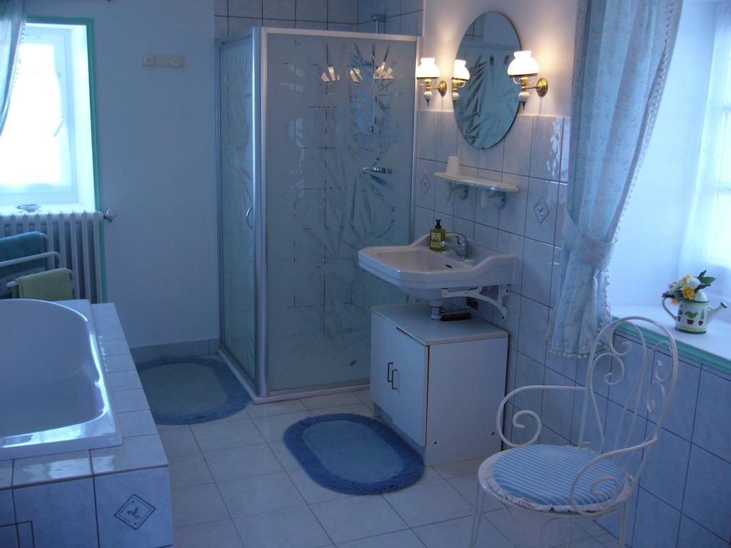 Ferme De Dauval Bed and Breakfast Mandeville-en-Bessin Δωμάτιο φωτογραφία