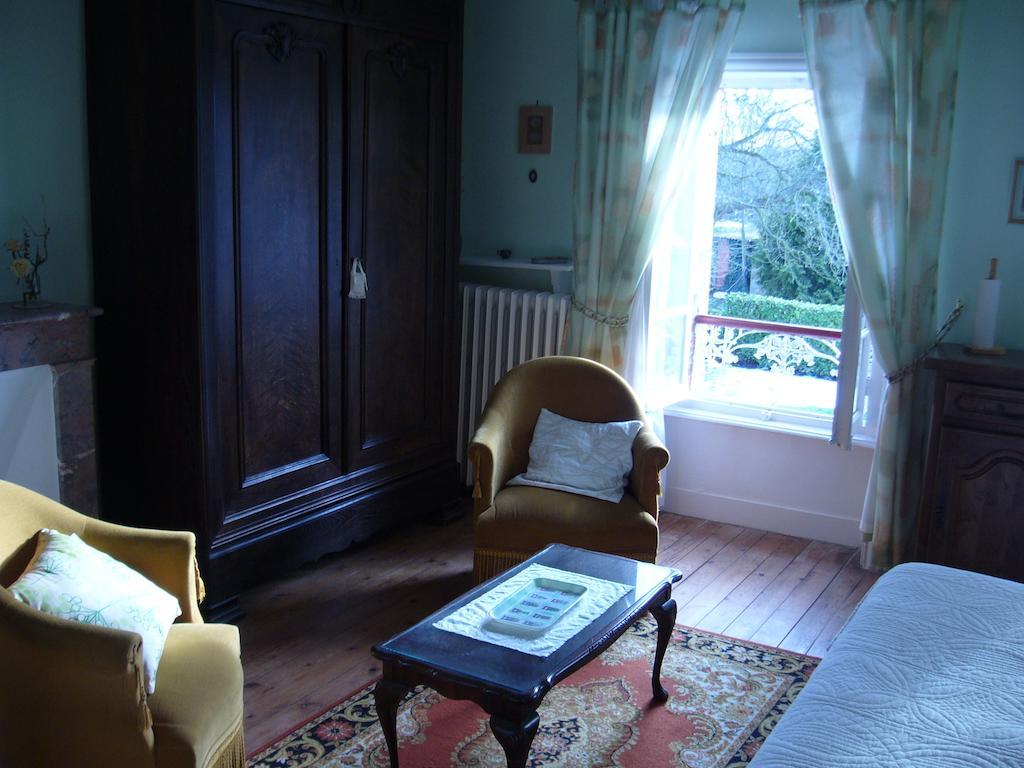 Ferme De Dauval Bed and Breakfast Mandeville-en-Bessin Δωμάτιο φωτογραφία